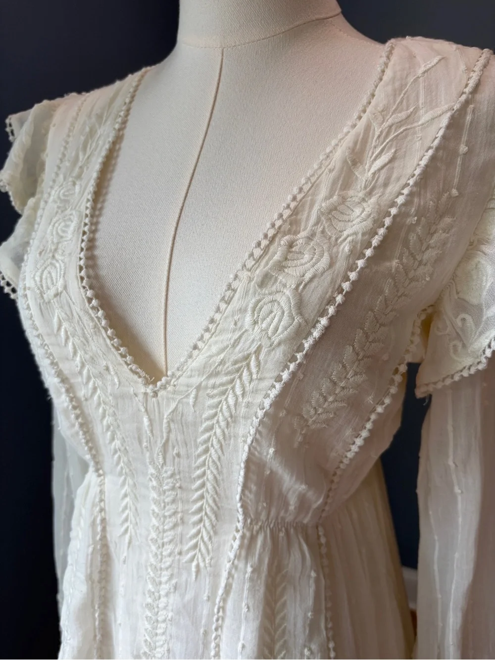 Free People Isabella Mini Dress Ivory Embroidered Ruffle Boho Size 0